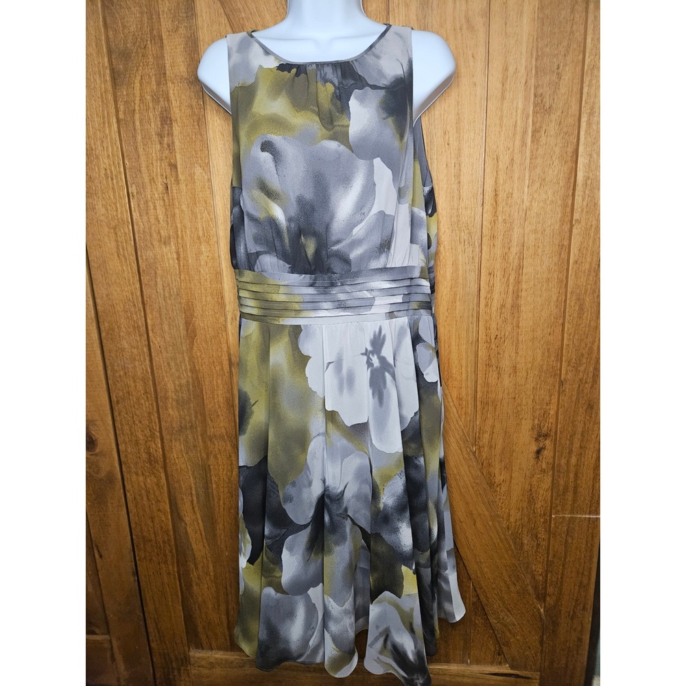 Ann‎ Taylor Fit & Flare Smudge Watercolor Floral Dress 14 Olive Gray Black NWT